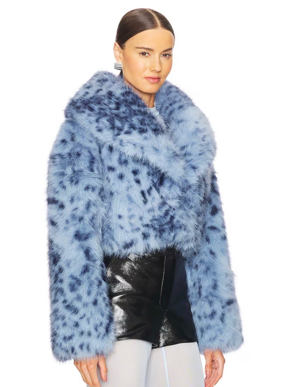 Lamarque Danika Blue Leopard Faux Fur Cropped Jacket - Picture 2 of 5